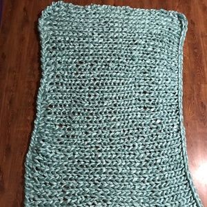Chunky knit blanket